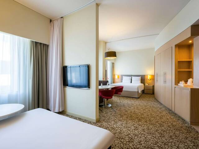 фотографии Novotel Suites Mall Of The Emirates (ex. Suite Hotel Mall of the Emirates) изображение №20