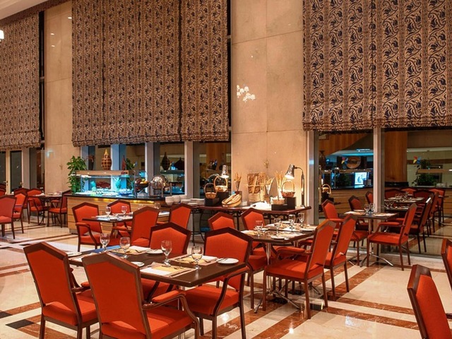 фотографии отеля Four Points by Sheraton Bur Dubai изображение №27