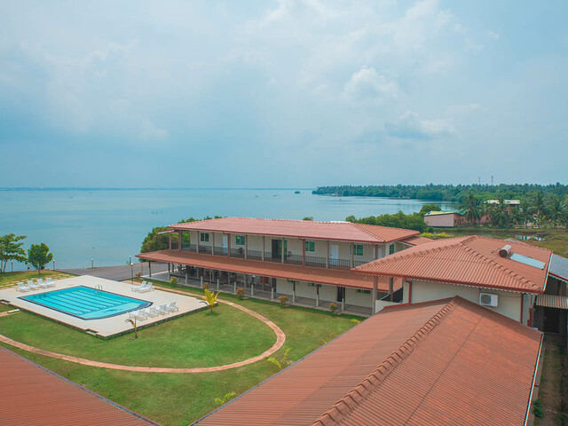 фото отеля Nilakma Lagoon изображение №1