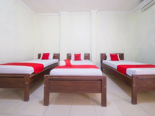 фото отеля RedDoorz Near Nusa Cendana University изображение №9