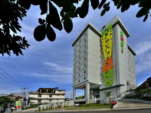 фото POP! Hotel Stasiun Kota Surabaya изображение №10