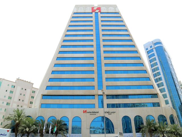 фото Swiss Belhotel Sharjah (ех. Sharjah Rotana) изображение №14