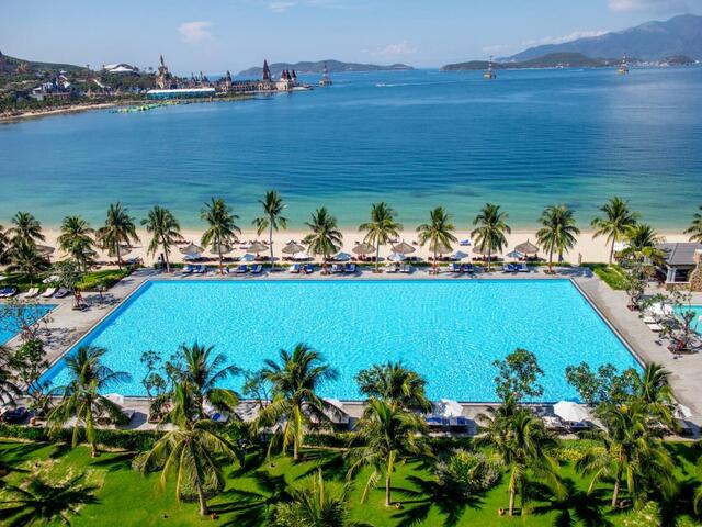 фото отеля Vinpearl Resort & Spa Nha Trang Bay (ex. Vinpearl Nha Trang Bay Resort & Villas; Vinpearl Premium Nha Trang Bay) изображение №41