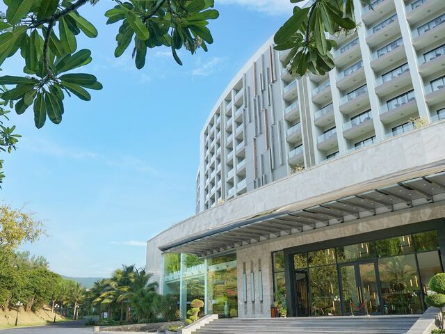 фото Vinpearl Resort & Spa Nha Trang Bay (ex. Vinpearl Nha Trang Bay Resort & Villas; Vinpearl Premium Nha Trang Bay) изображение №6