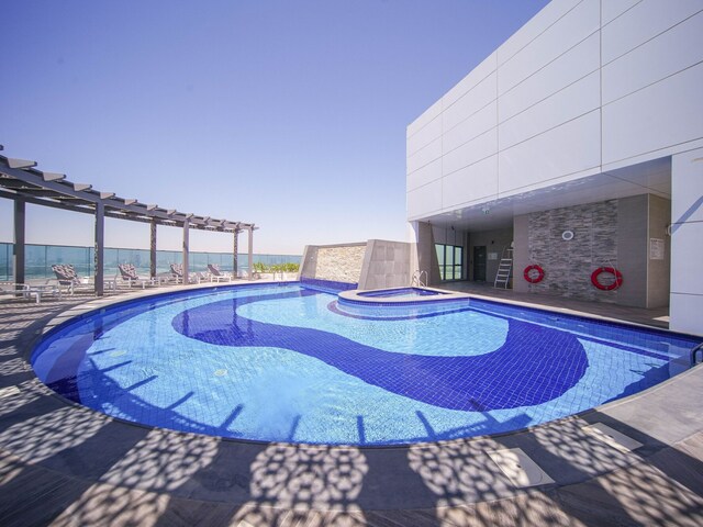 фото отеля Extravagant 1 BR In The Heart Of Dubai изображение №1