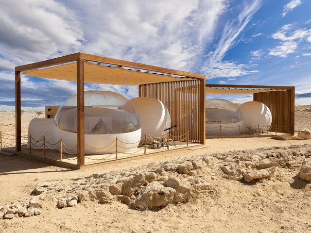 фото отеля Pura Eco Retreat Jebel Hafit Desert Park изображение №1