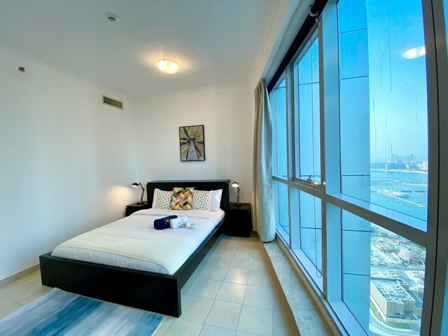 фотографии Modern And Cozy 2BR Apartment In Torch Tower Dubai изображение №16