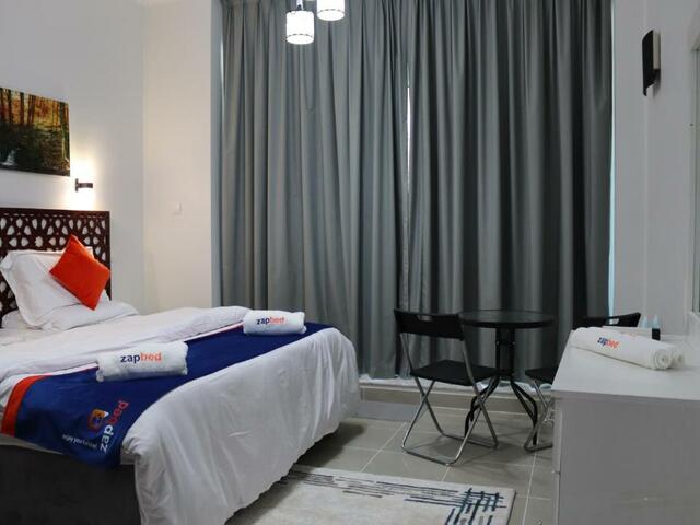 фотографии отеля Zapbed House 3 Bedroom Apartment In Dubai Marina изображение №7