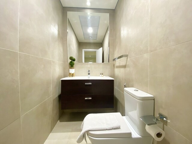 фото отеля Beautiful And Modern 1BR Apartment In Dubai Marina изображение №17