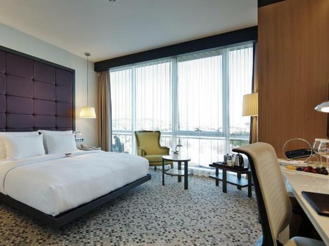 фотографии DoubleTree by Hilton Hotel Istanbul - Moda изображение №4
