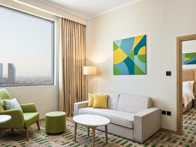 фотографии отеля Holiday Inn & Suites Dubai Science Park, an IHG Hotel изображение №43