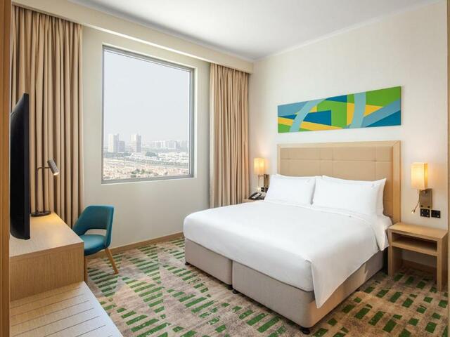 фотографии Holiday Inn & Suites Dubai Science Park, an IHG Hotel изображение №40