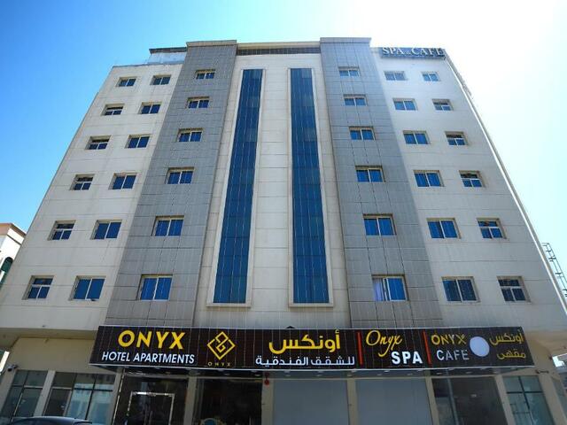 фото отеля ONYX HOTEL APARTMENTS изображение №1