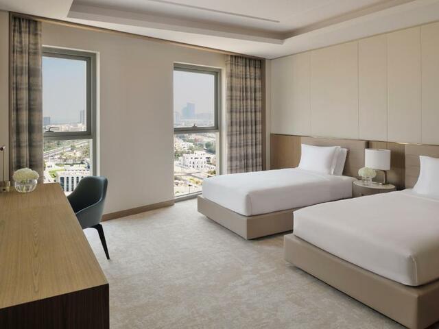 фото InterContinental Residences Abu Dhabi, An IHG Hotel изображение №22