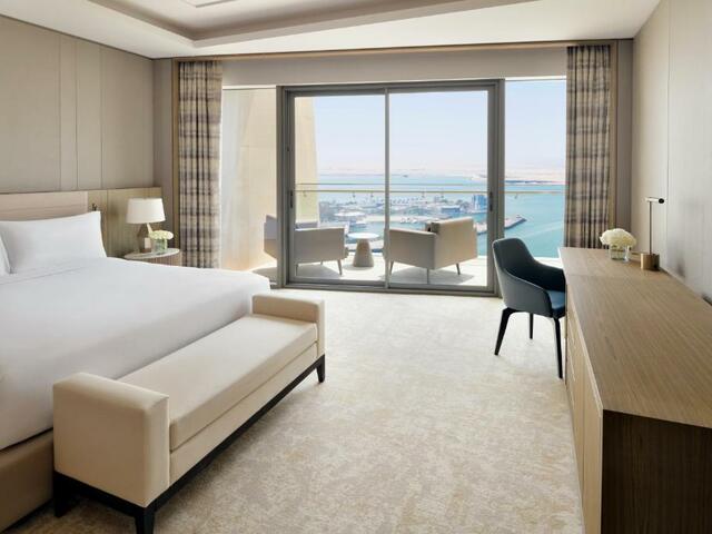 фото отеля InterContinental Residences Abu Dhabi, An IHG Hotel изображение №17