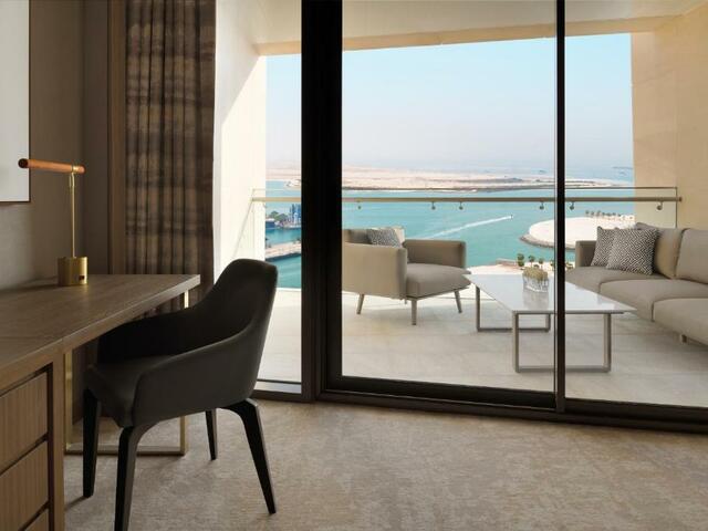 фото InterContinental Residences Abu Dhabi, An IHG Hotel изображение №18