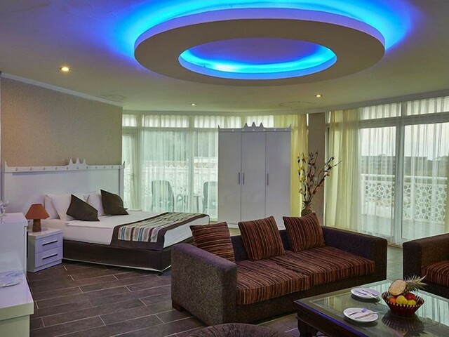 фото Jura Hotels Kemer Resort (ex. Royal Towers Kiris; Palmet Resort Kiris; Royal Roxy Resort) изображение №74