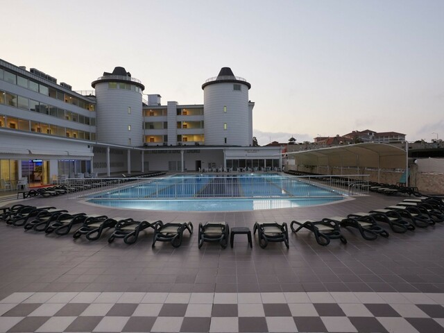 фотографии Jura Hotels Kemer Resort (ex. Royal Towers Kiris; Palmet Resort Kiris; Royal Roxy Resort) изображение №28