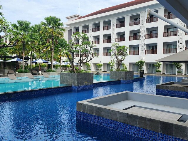 фото отеля Grand Mercure Bali Seminyak изображение №1