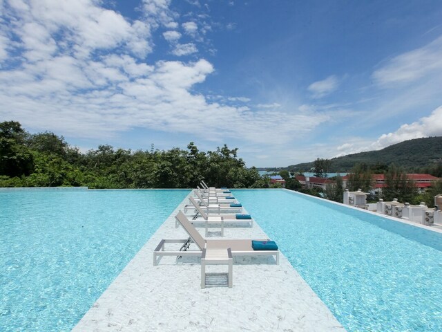 фото Oceana Resort Phuket изображение №30