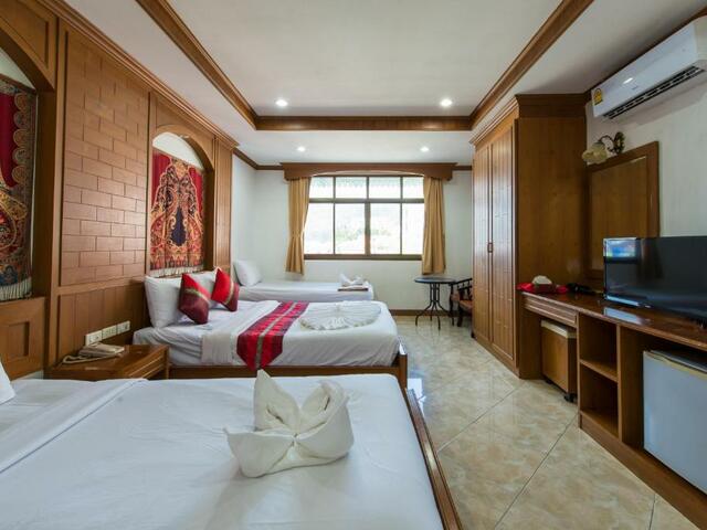 фотографии отеля Magnific Guesthouse Patong изображение №27