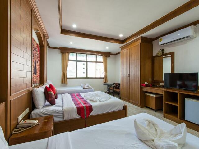 фото отеля Magnific Guesthouse Patong изображение №25