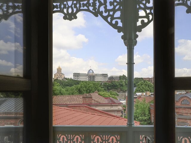 фото The House Hotel Old Tbilisi (Ве Хаус Олд Тбилиси) изображение №2