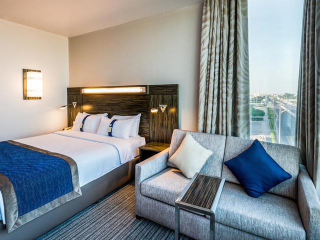 фотографии Holiday Inn Express Dubai Jumeirah изображение №4