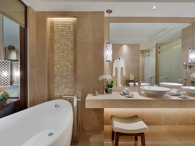 фото The Ritz-Carlton Dubai изображение №6