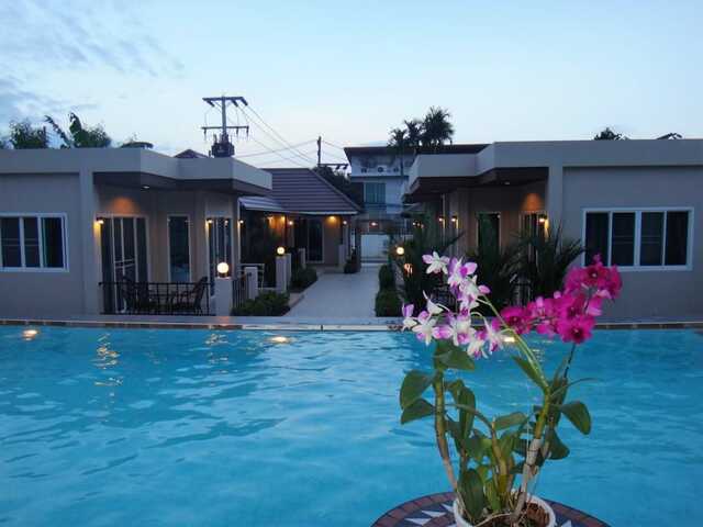 фото отеля Thuan Resort изображение №1