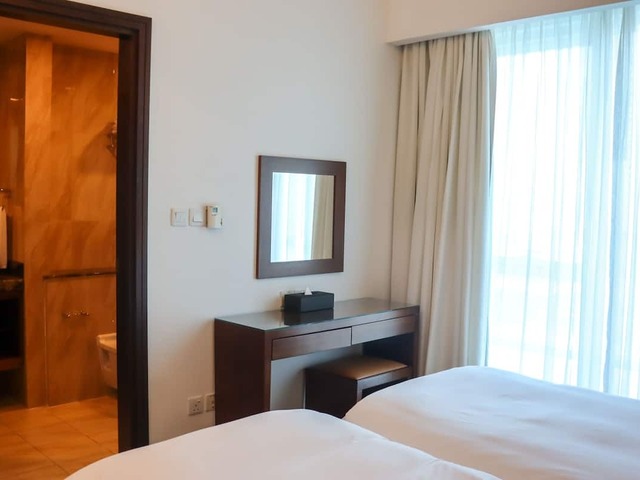 фото отеля La Suite Dubai Hotel & Apartments (ex. Fraser Suites Dubai) изображение №9
