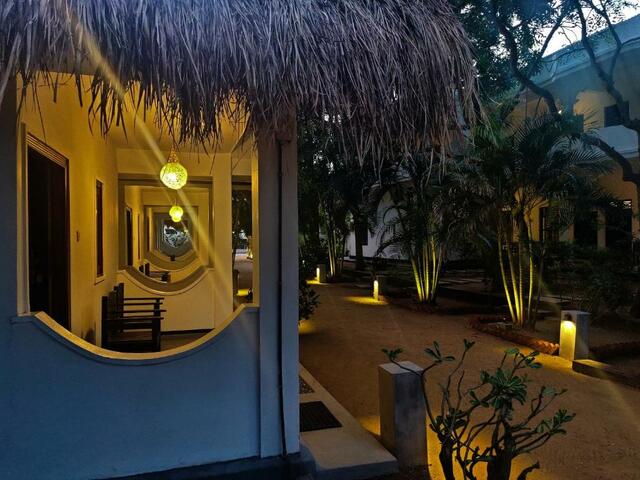 фото отеля Atteriya Chill (ex. Paradise Sand Beach Hotel) изображение №9