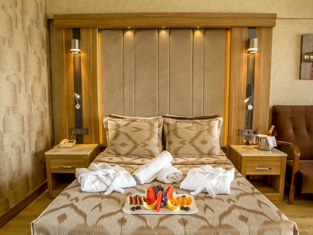 фото отеля Laur Hotels Experience & Elegance (ex. Didim Beach Resort Aqua & Elegance Thalasso) изображение №9