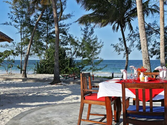 фото Golden Clove Beach Resort (ex. Tamarind Beach) изображение №2