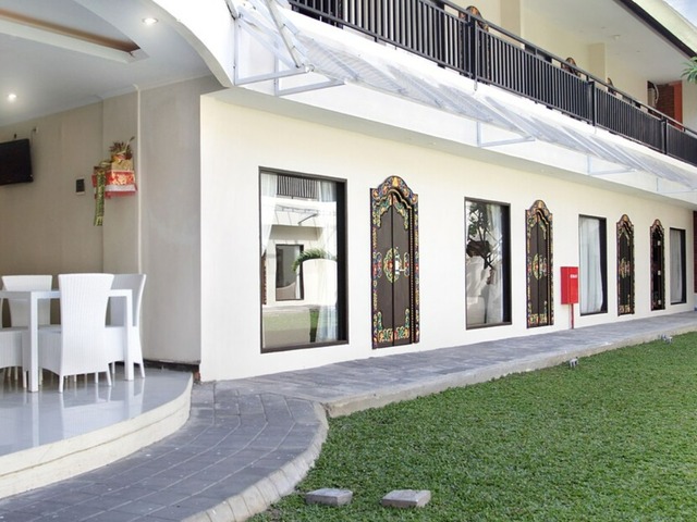 фото Agung Putra Hotel & Apartment изображение №2