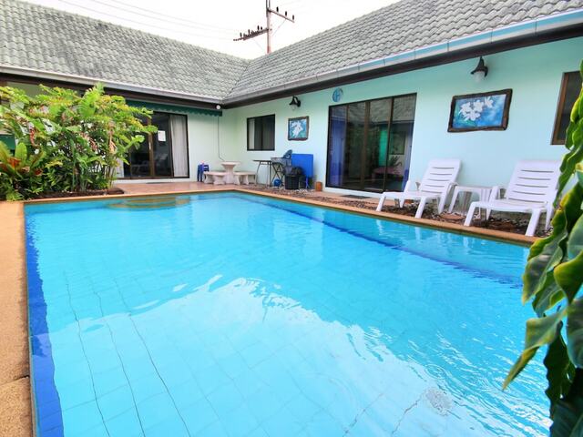 фото отеля Bali Tropicana Pool изображение №1