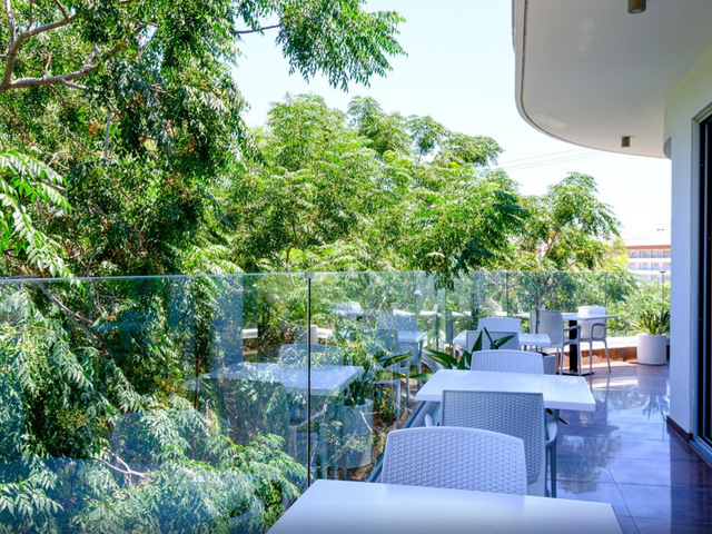 фото отеля Sanders Rio Gardens - Cozy 1-bedroom Apartment With Shared Pool And Balcony изображение №5
