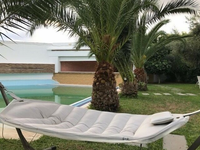 фотографии Airbetter - Luxurious 5 Bed Villa & Studio Patricia With Pool изображение №20