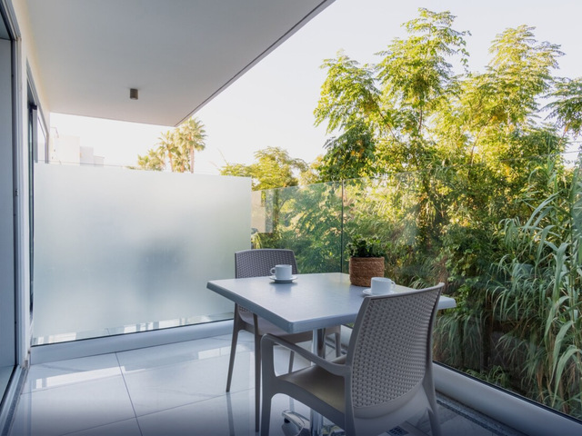 фото Sanders Rio Gardens - Delightful Studio With Shared Pool & Balcony изображение №6