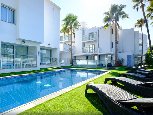 фотографии Sanders Rio Gardens - Endearing Studio With Shared Pool And Balcony изображение №12