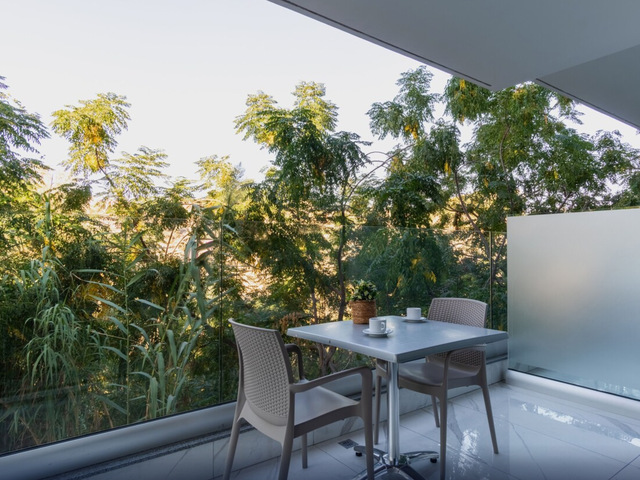 фото Sanders Rio Gardens - Generous Studio With Shared Pool And Balcony изображение №2