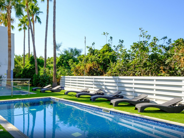 фото отеля Sanders Rio Gardens - Popular Studio With Shared Pool And Balcony изображение №13