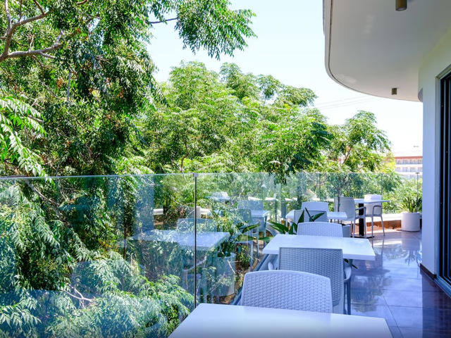 фото Sanders Rio Gardens - Precious 1-bedroom Apartment With Shared Pool And Balcony изображение №6