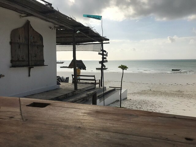 фото Mr. Kahawa Waterfront Suites (ex. The Waterfront Zanzibar Beach Hotel) изображение №22