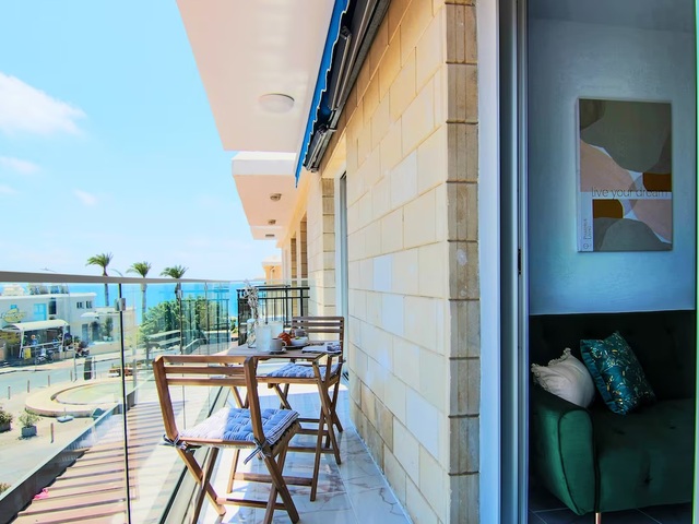 фото отеля Phaedrus Living: Seaside Luxury Flat Athina 21 изображение №1
