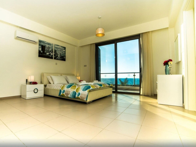 фотографии отеля Eastmed Villas Paphos Limni Beach Villa Beachfront Four Bedroom Luxury Villa изображение №39