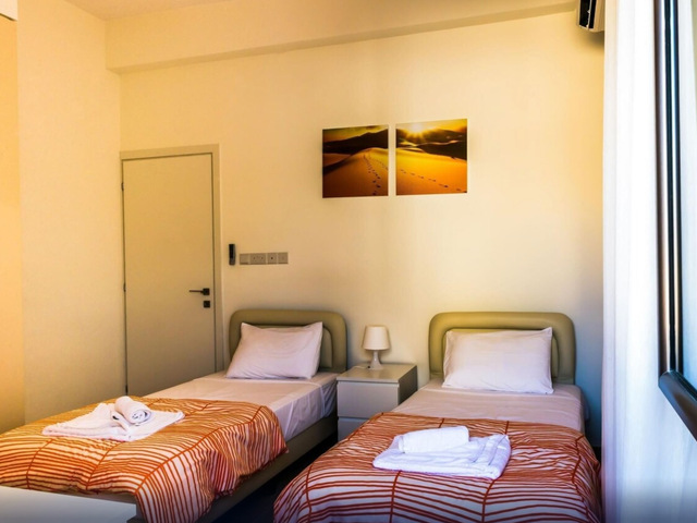 фото отеля Eastmed Villas Paphos Limni Beach Villa Beachfront Four Bedroom Luxury Villa изображение №5