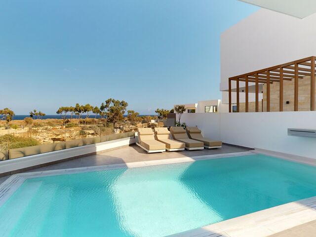 фото отеля Sanders Konnos Bay Polymnia - Stunning 4-Bdr Villa With Sea View изображение №1