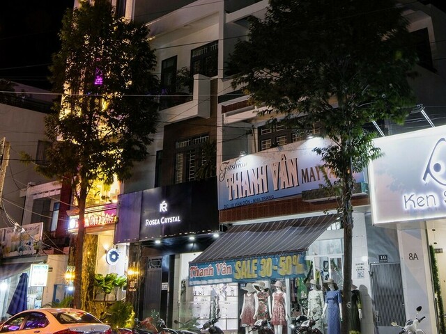 фотографии Hoa Huong Duong Boutique Apartment изображение №36