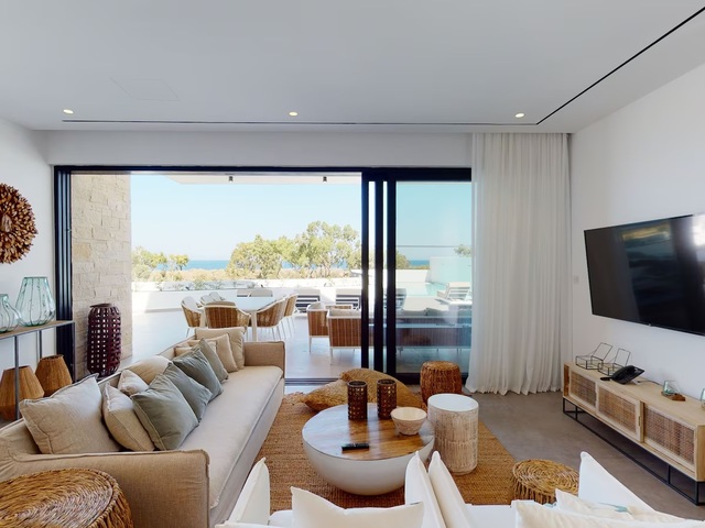 фотографии Sanders Konnos Bay Ourania - Gorgeous 5-Bedroom Villa With Sea View изображение №8